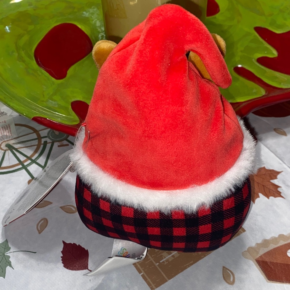 Squishmallows Eisenhower the Christmas Gnome Plush - Picture 2 of 5